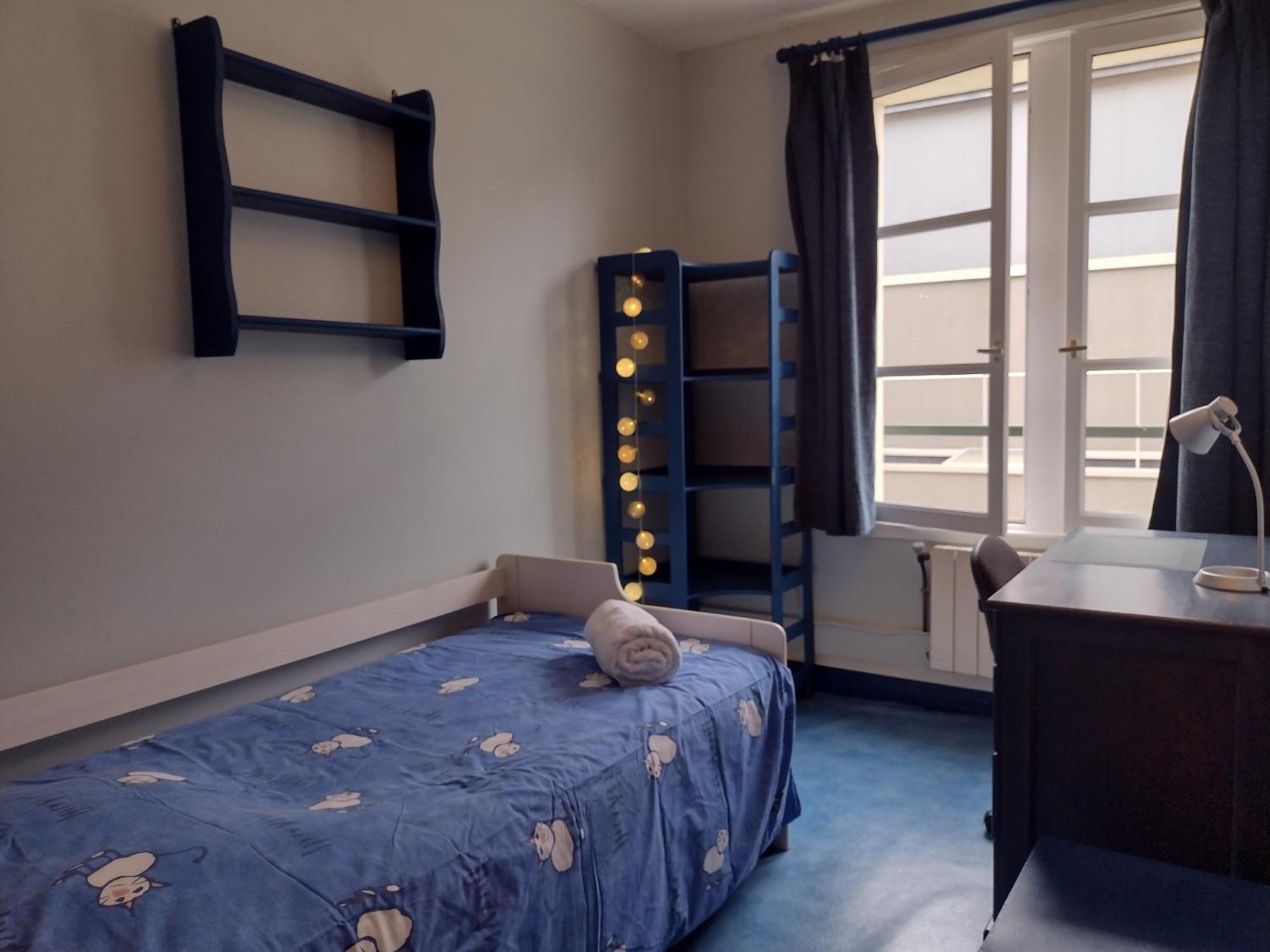 Petit - Quartier Vaugueux Chateau Apartment *